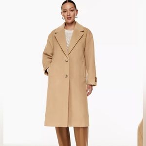 Aritzia / Wilfred Camel Coat 🧥 Small - Gold Camel